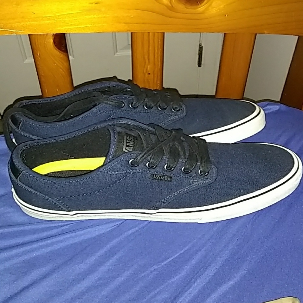 Vans Atwood
